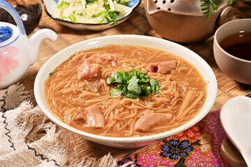 Taiwan famous food - pork intestine thin noodles