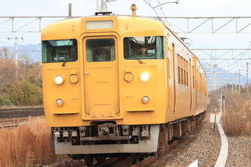 山陽本線　115系