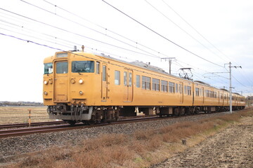 山陽本線　115系