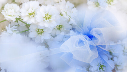 青のチュールにカスミソウの合成