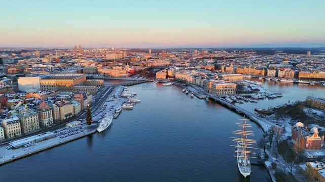Amazing view of the royal palace, Stockholm, Sweden, and of the inlet towards the park of Kungstr&auml;dg&aring;rden