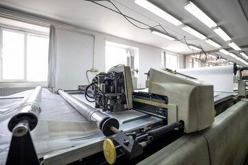 CNC cutter head for high precision textile manufacturing