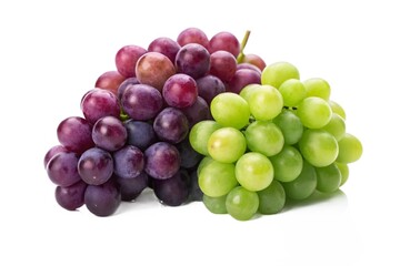 Fototapeta premium Cluster of red and green grapes isolated on white background