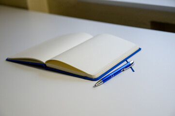 Minimalist workspace for productivity and remote work