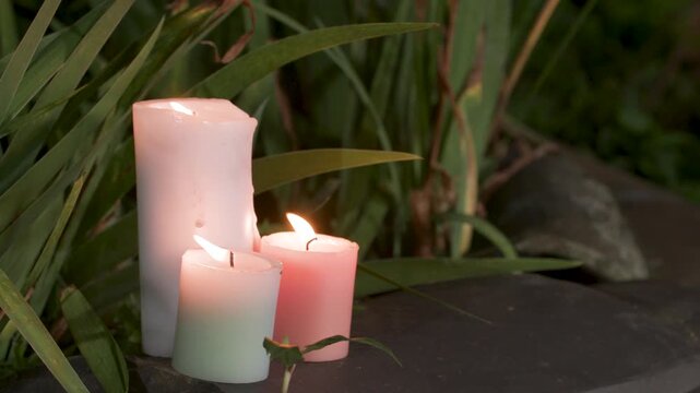 양초, 스파, 불꽃, 라이트, 불, 데코, 아로마 테라피, 이완, 방향, 배려, 굽기, 건강, 보라색, 성탄, 목욕, 굽다, 촛불, 분홍