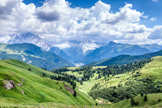 Snowcapped mountains in Val Gardena, Dolomites, Trentino Alto Adige, Italy