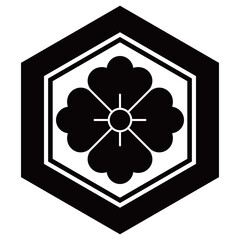 家紋です。亀甲に花角といいます。