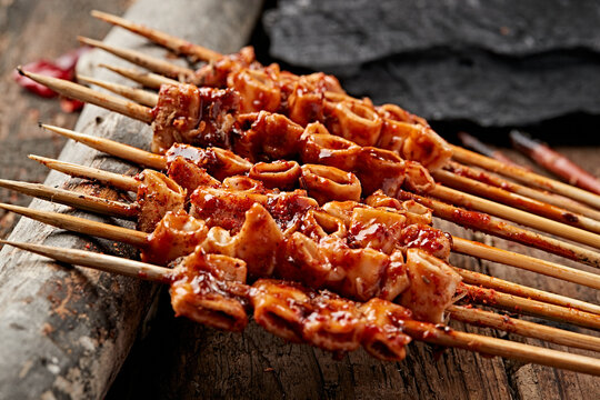 Charcoal-grilled beef heart tube and beef aorta