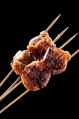 Charcoal-grilled lamb kidneys