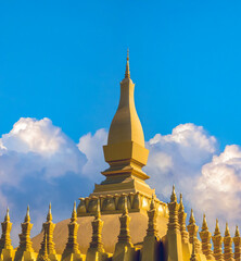 Fototapeta premium The golden Great Stupa Pha That Luang (the national symbol of Laos) in downtown Vientiane, Laos