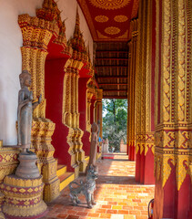 Fototapeta premium Colonnades surroundung the main hall of the Ho Phra Keo temple, Vientiane, Laos