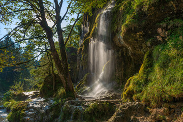 Kleiner Wasserfall in Oberbayern