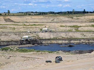Taras widokowy kopalni odkrywkowej Tomisławice, wyrobisko © rychu.pl