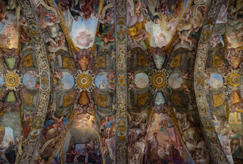 Naklejka premium Saint Nicolas Church Interior in Valencia