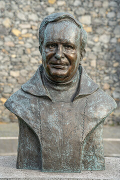 Bust of Father Antonio Jos&eacute; Pimentel, S&atilde;o Miguel, Azores, Portugal.