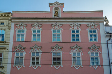 Fototapeta premium Architecture in the old town of Linz, Austria
