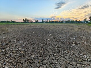 the road to the earth