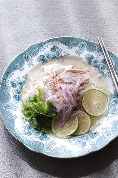柑橘とサラダのぶっかけ麺