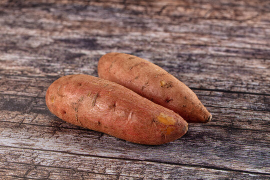 Raw ripe sweet potato - batat