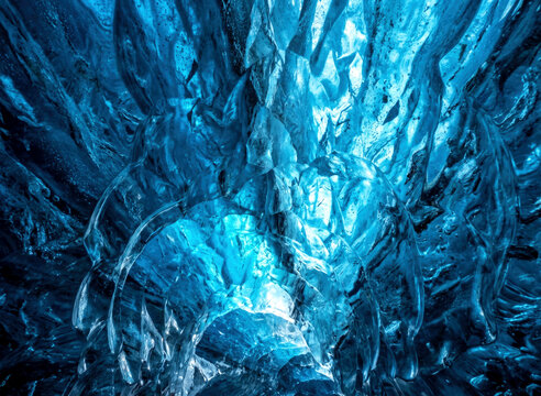 Vast Serene Glacier and Iceberg Panorama