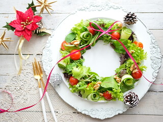 クリスマス リースサラダ