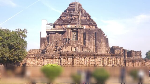 Konark Sun Temple, This Temple is a 13th-century CE Hindu Sun temple at Konark about 35 kilometres (22 mi) northeast from Puri city on the coastline in Puri district, Odisha, India