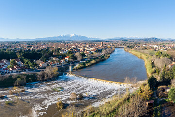 Rivesaltes , l'Agly et le Canigou (66600) dans les  Pyr&eacute;n&eacute;es orientales, France en d&eacute;cembre 2025	