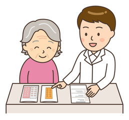 薬の説明をする若い男性薬剤師と患者のおばあさん