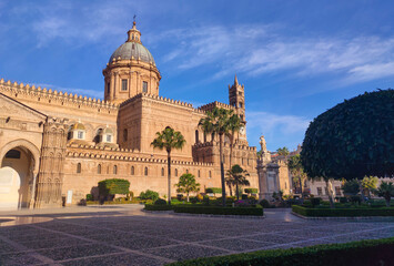 Fototapeta premium Cathedral of Palermo dedicated to the Assumption of the Virgin Mary - Palermo, Sicily, Italy