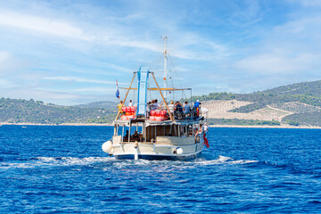 Chorwacja latem, wybrzeże morza Adriatyckiego w okolicy Splitu i Trigoru. Błękitna Laguna. © Franciszek