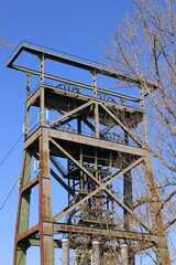 Doppelbock-F&ouml;rderger&uuml;st der ehemaligen Zeche Gneisenau im Dortmunder Stadtteil Derne im Ruhrgebiet	