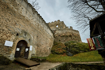 Widok na piękny Zamek © Thomas