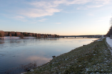 Old Bridge (Vanhasilta) over Kemijoki river in Rovaniemi, Finland.