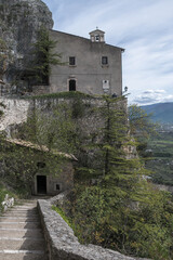 Einsiedelei Sant Onofrio al Morrone in den Abruzzen