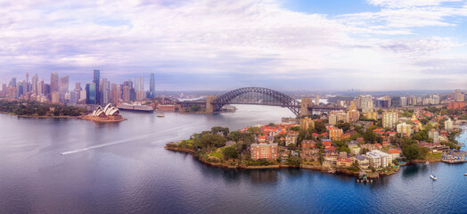 D Sydney Kurraba CBD Ferry to Kirribilli pan