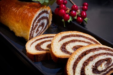 Hommemade Romanian Cozonac Cu Nuci, Romanian Wallnut Roll/ Di&oacute;s Bejgli