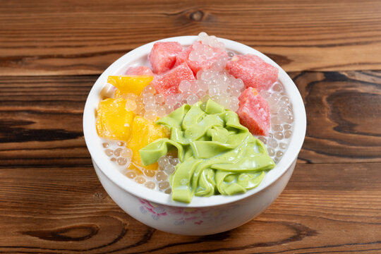 angle view bowl of fresh fruit rice noodles at horizontal composition