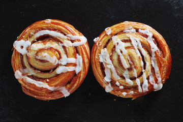 Cinnamon rolls with sugar glaze