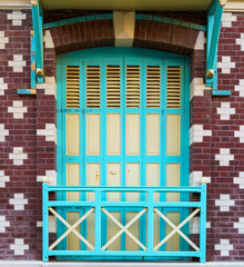 Fen&ecirc;tre style art nouveau, b&acirc;timent ancien belle &eacute;poque, Mers-les-Bains, Hauts-de-France, France