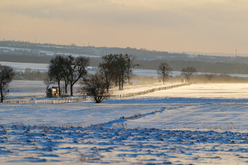 Snow-covered roads, snowstorm, strong winds, poor road conditions