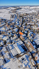 Grossh&ouml;chstetten bei Schnee, Emmental, Kanton Bern, Schweiz, Luftaufnahme im Januar 2026