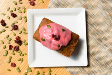 This is a raspberry loaf cake. It's made with high-quality wheat flour, fresh butter, and raspberries. It tastes delicious.