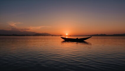 Obraz premium View of a wooden boat on the waters of Gajah Mungkur reservoir at sunset, emphasizing seasonal water level change, Earth Day