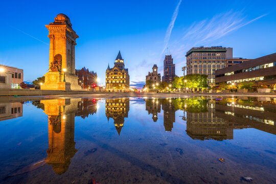Syracuse, New York, USA at Dawn 4012