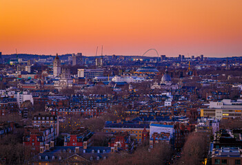 Obraz premium London skyline panoramic sunset with London Eye and City skyscrapers, UK