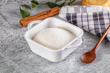 Shugar cristal in the bowl