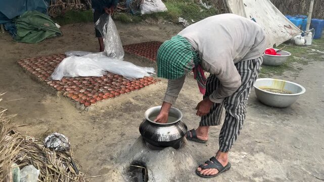 Process of making Patali jaggery from date juice