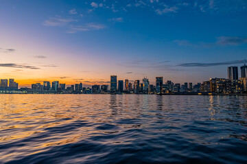 日本　東京都心の夕景　黄昏時
