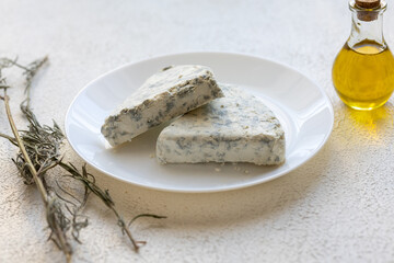  Close-Up of Walnuts with French Roquefort Cheese