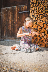 Spielendes M&auml;dchen